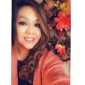 Meet your Posher, Jeannette